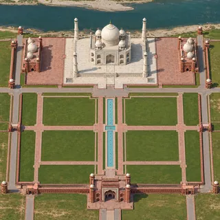 Level 18 · Agra · Taj Mahal