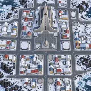 Level 84 · ReykjavÃ­k Â· HallgrÃ­mskirkja